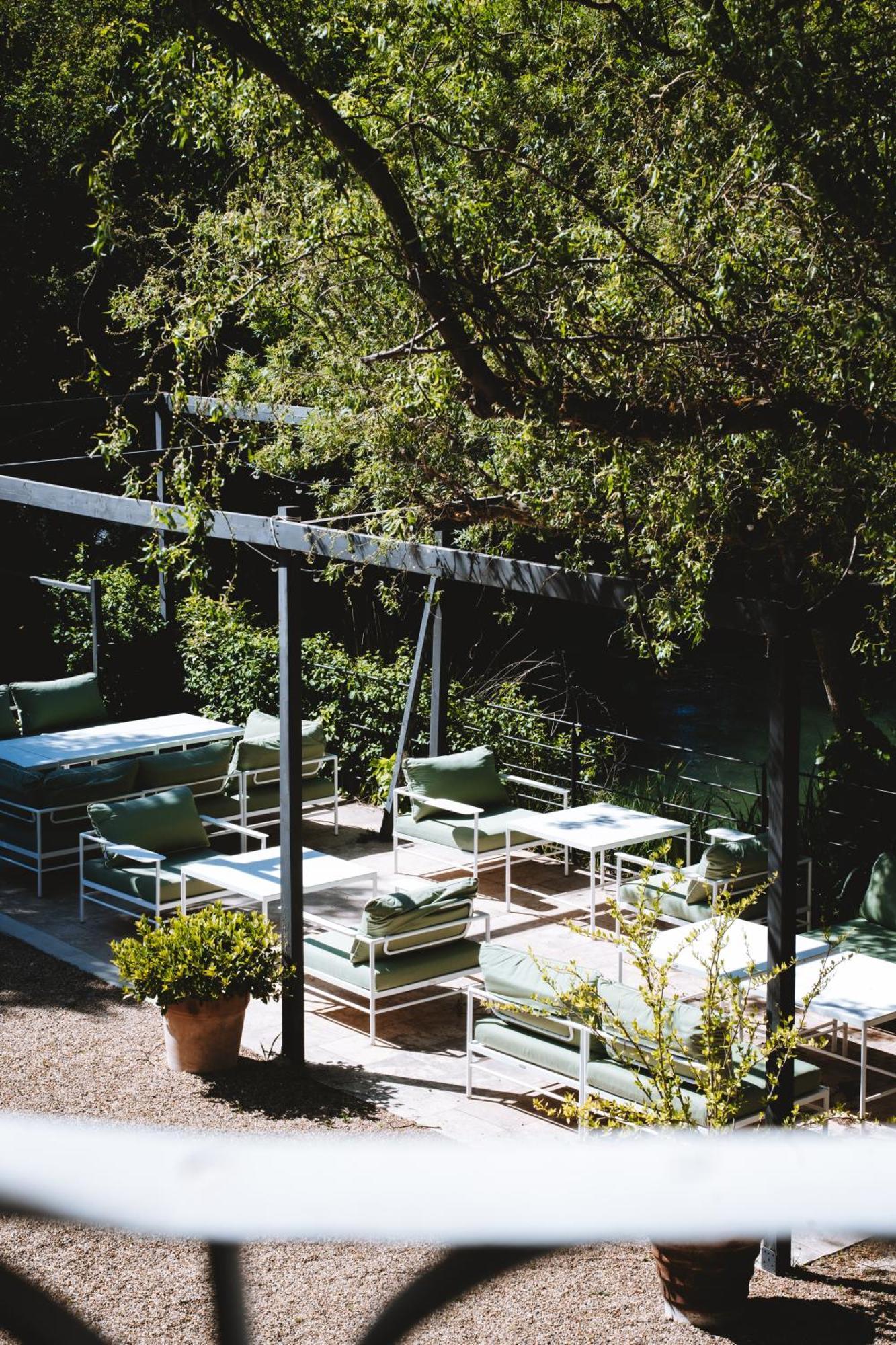 Hotel Bastide Rose Le Thor Exterior foto